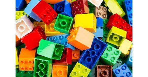 Al Vomero arrivano i mattoncini Lego