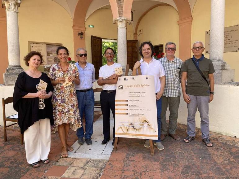 Nella foto, la presentazione dell'intera rassegna