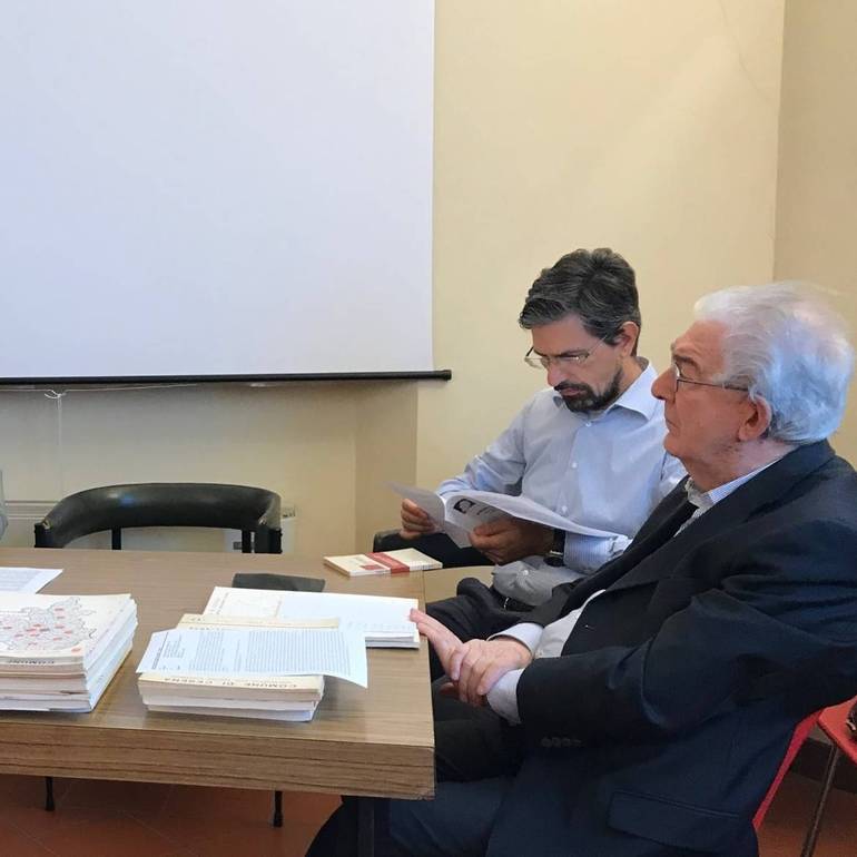 Ercole e Camillo Acerbi nella sede dell'associazione Zaccagnini a Cesena