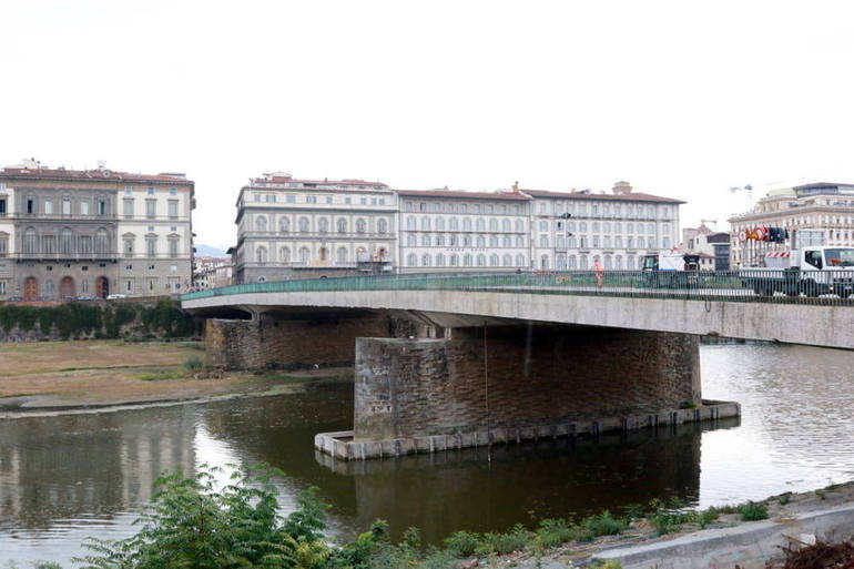 La Trevi ha contribuito alla riapertura del ponte Vespucci a Firenze
