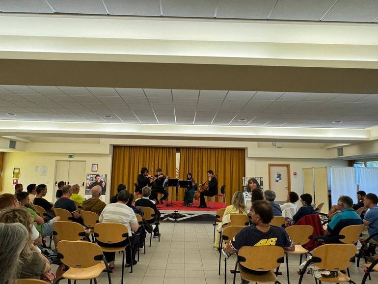 L'orchestra giovanile Cherubini nelle comunità della Papa Giovanni XXIII