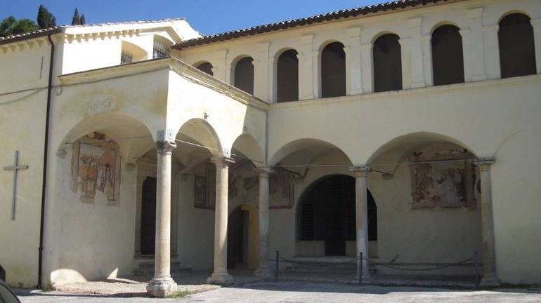 Nella foto, un particolare della Casa San Girolamo, a Spello in provincia di Perugia