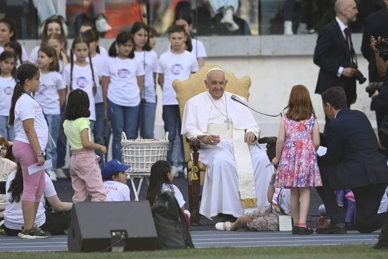 Foto Siciliani-Gennari/SIR. Roma, 25 maggio 2024: Papa Francesco partecipa alla prima Giornata mondiale dei bambini