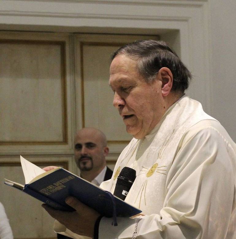 Don Luciano Zanoli in una foto d'archivio di Pier Giorgio Marini