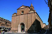 La Cattedrale di Cesena in una foto d'archivio Corriere Cesenate