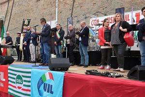 Festa sindacati primo maggio a Cesena - Pippo Foto (03)