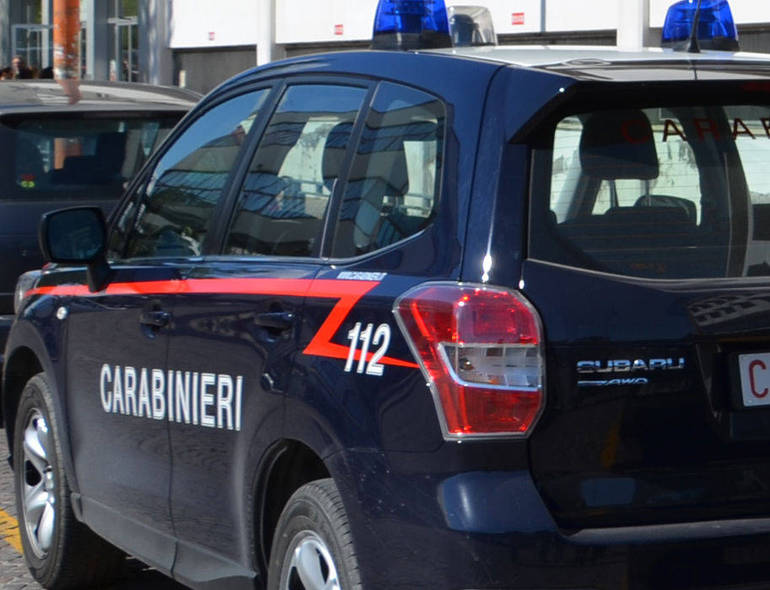 Arrestato l'aggressore che il 25 aprile aveva colpito la moglie con il martello