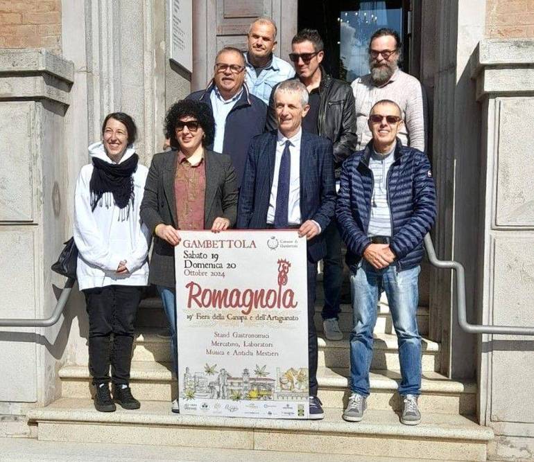 Nella foto: i partecipanti della presentazione alla stampa