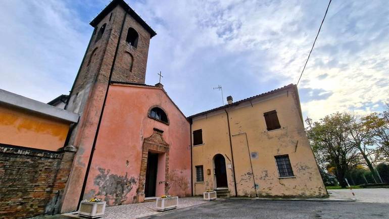 Chiesa di Badia (foto archivio)