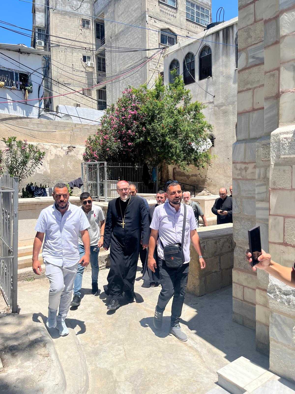 Il cardinale Pizzaballa visita la parrocchia latina di Gaza. Foto Patriarcato latino di Gerusalemme